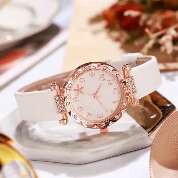 Luxury Women Watches Ladies Wrist Watches Buckle Alloy Watch Quartz Wristwatches Reloj Mujer Watch for Women Girls Clock Gift - AliExpress 1511